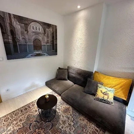 Orient Naehe Autobahn A57 Apartment Krefeld