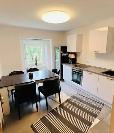 Orient Naehe Autobahn A57 Apartment Krefeld