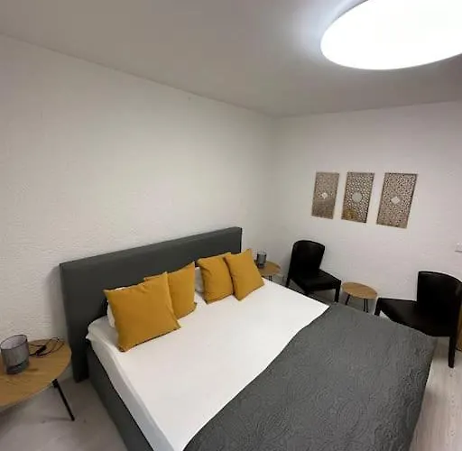 Orient Naehe Autobahn A57 Lejlighed